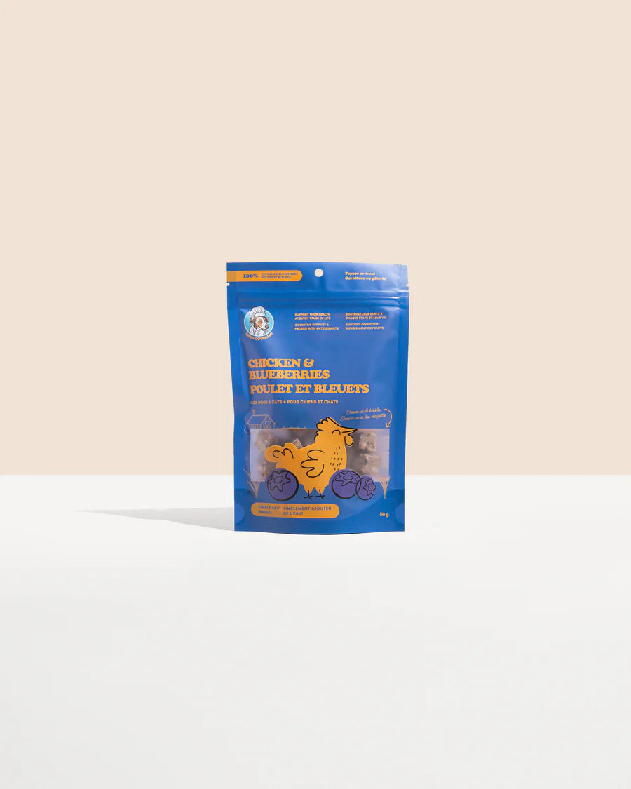 Freeze-Dried Chicken & Blueberries