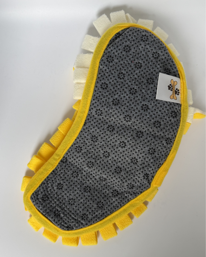 Banana Snuffle Mat