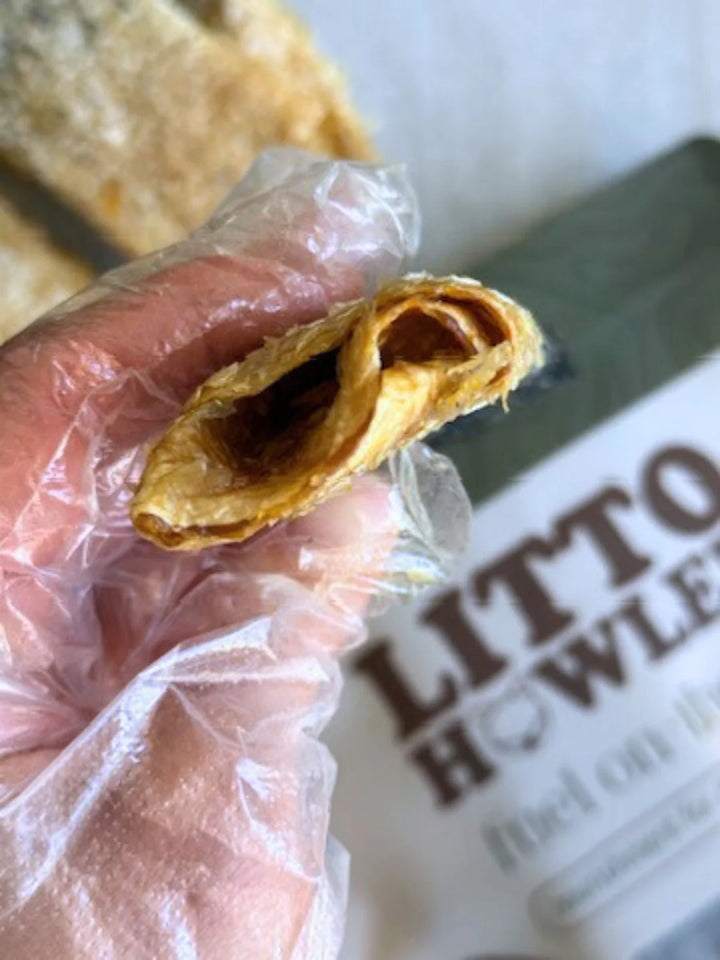 Freeze-Dried Salmon Skin Rolls | Litto Howler
