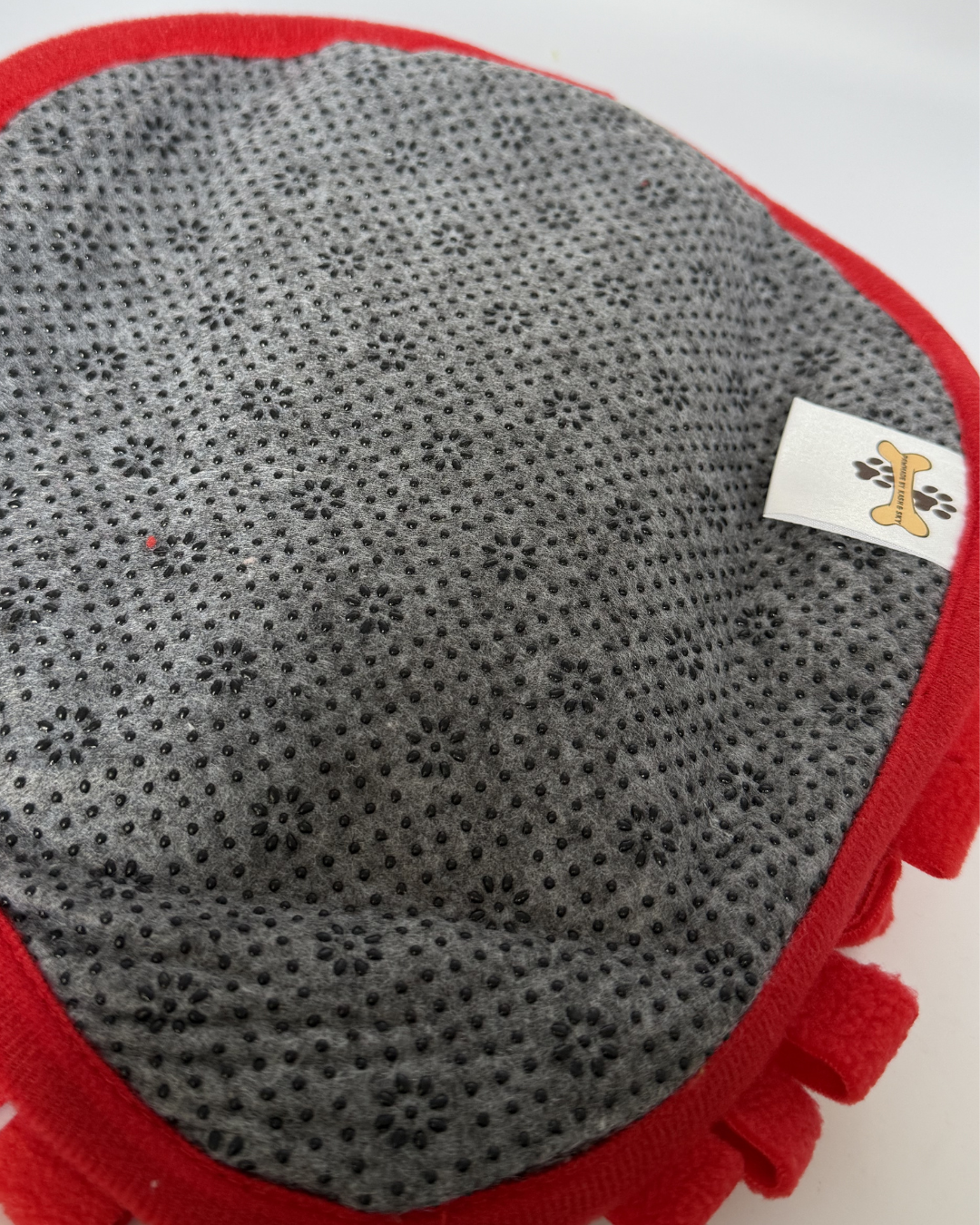 Red Strawberry Snuffle Mat