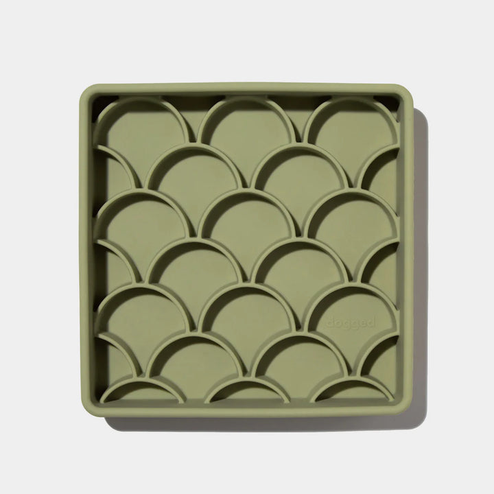 3-in-1 Fish Scale Slow Feeder Bowl