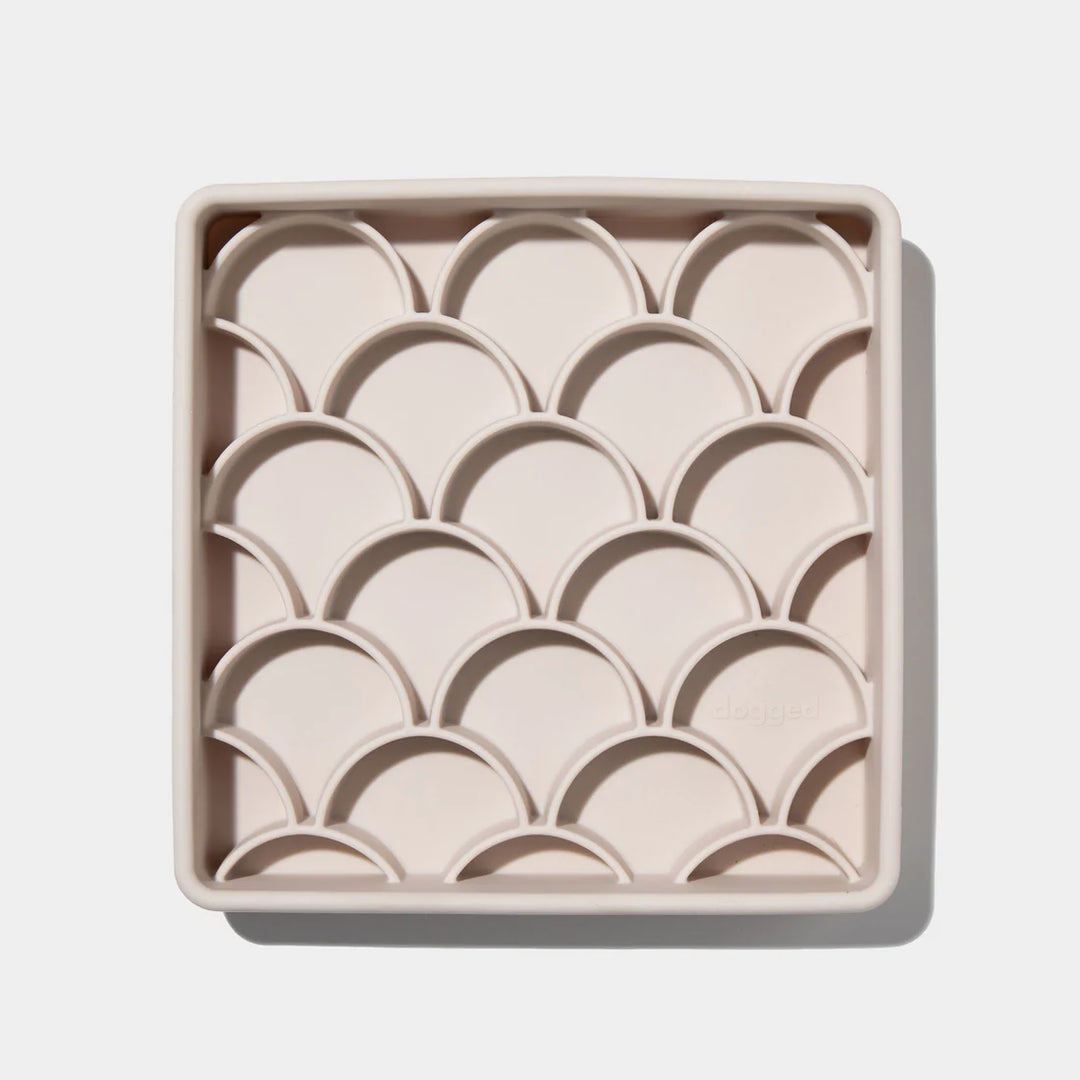 3-in-1 Fish Scale Slow Feeder Bowl