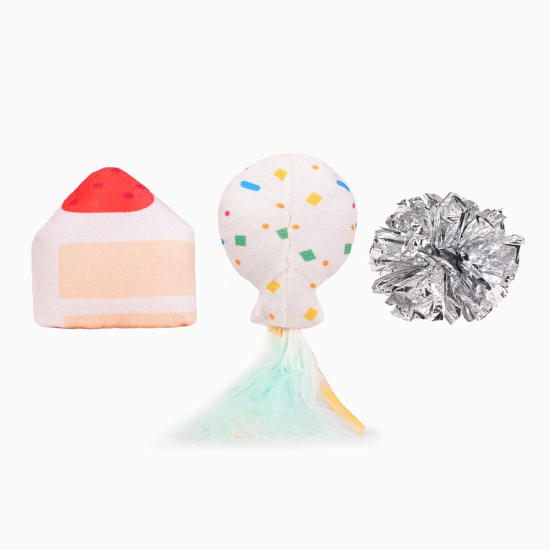 Yappy Birthday | Balloon & Cake