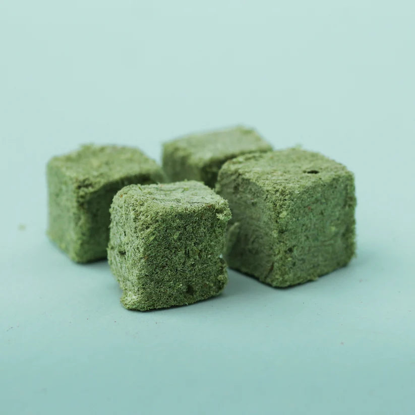 Freeze-Dried Cat Grass Cubes