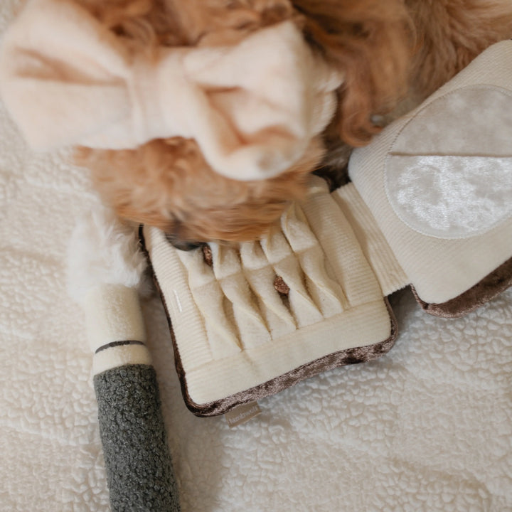 Powder & Brush